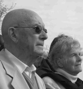 Maurice Landry et Dorothy Hargreaves, lors de l'inauguration du mémorial de la Pichonnais